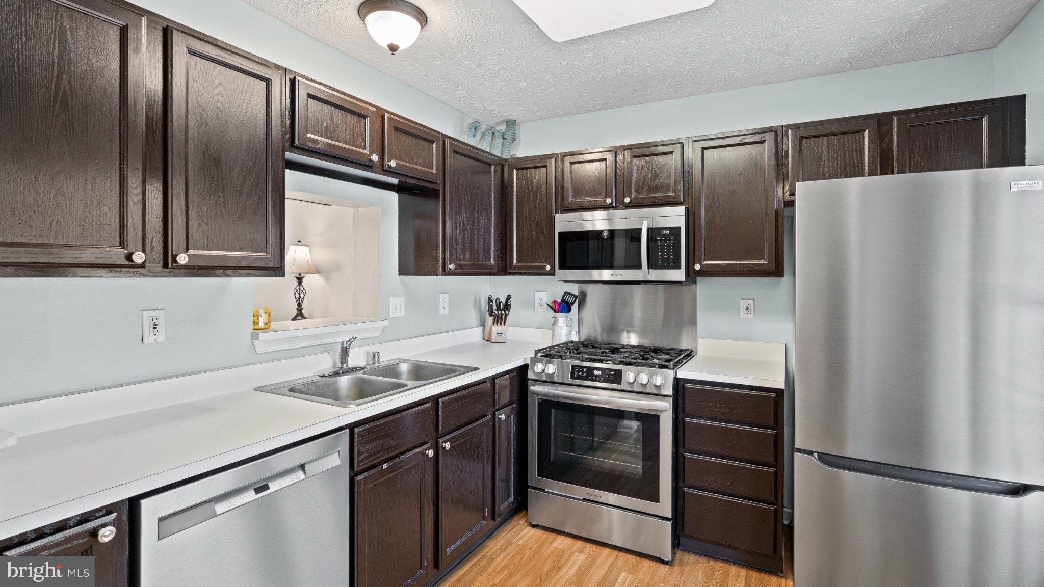 3160 HIDDEN RIDGE TERRACE