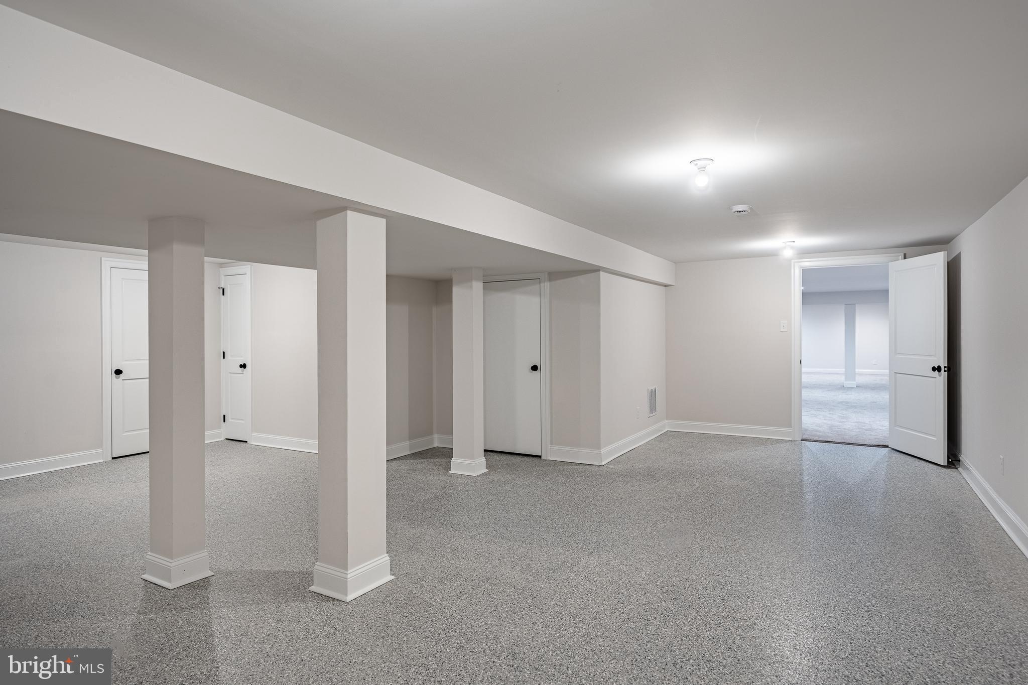 WYNNEWOOD - Residential