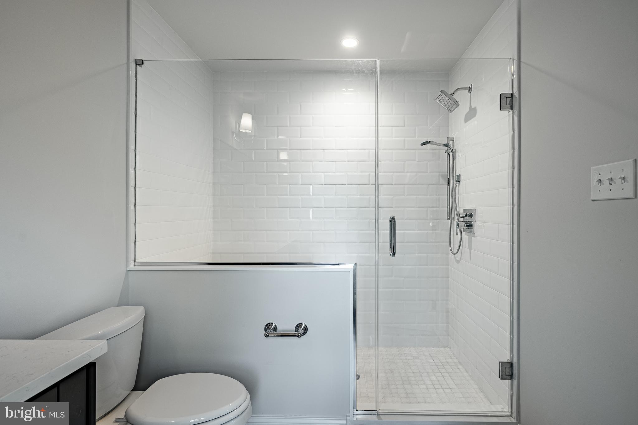 WYNNEWOOD - Residential