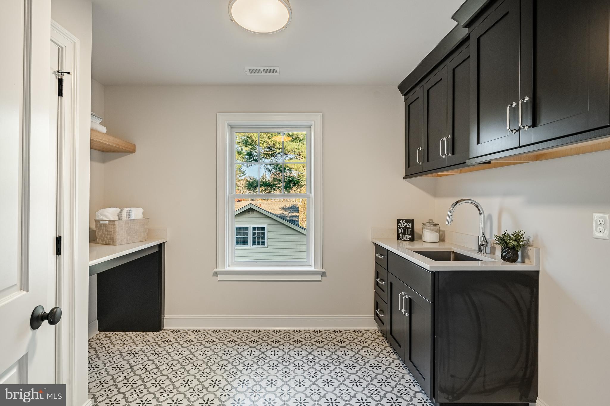 WYNNEWOOD - Residential