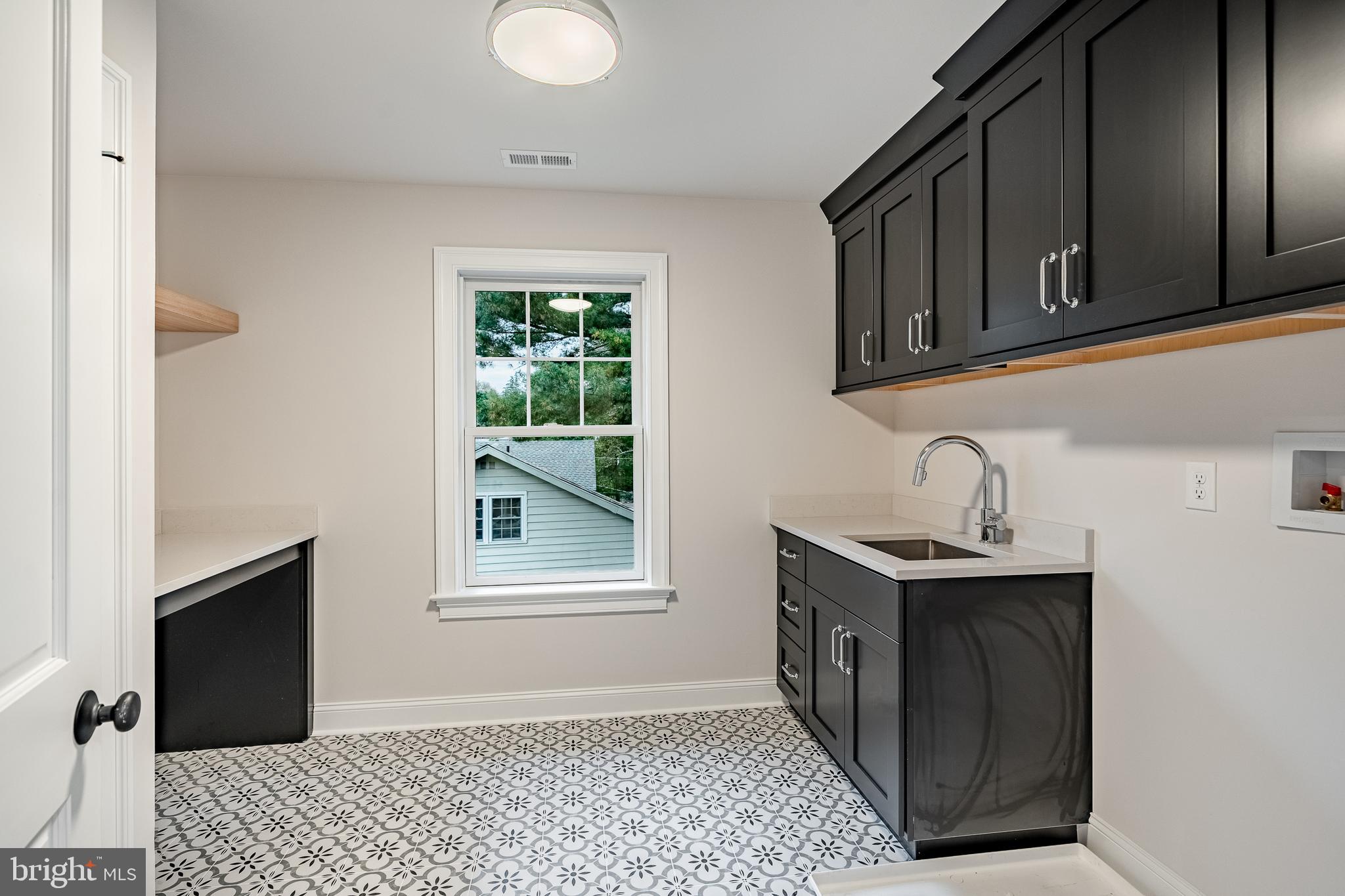 WYNNEWOOD - Residential