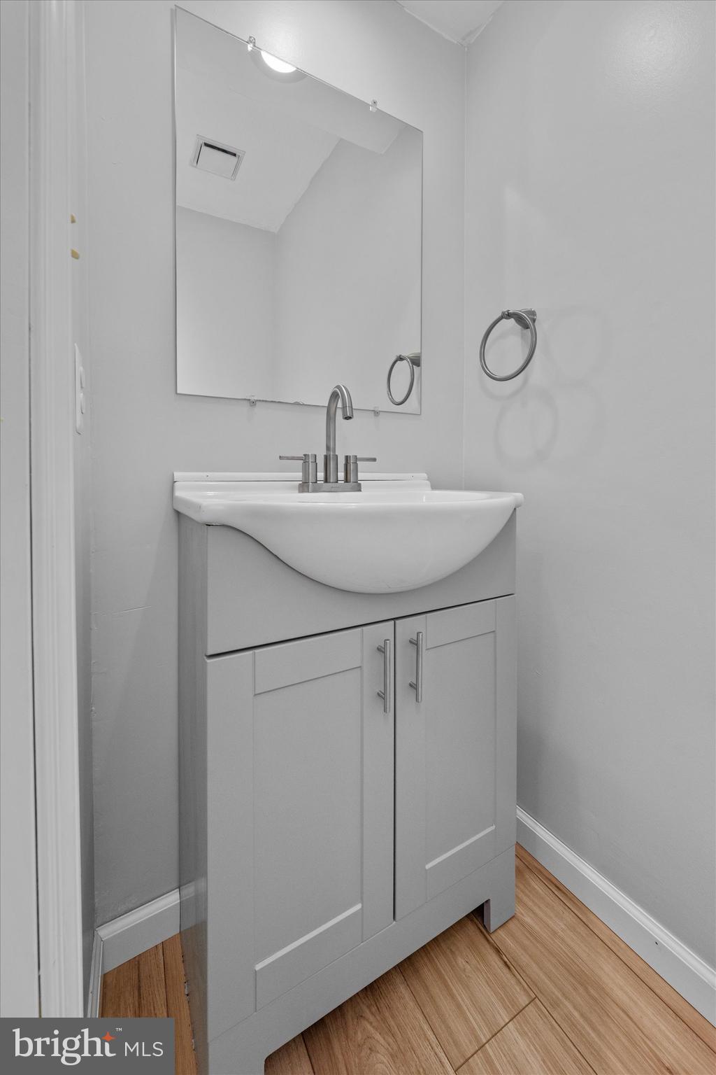 RIVERSIDE - Residential