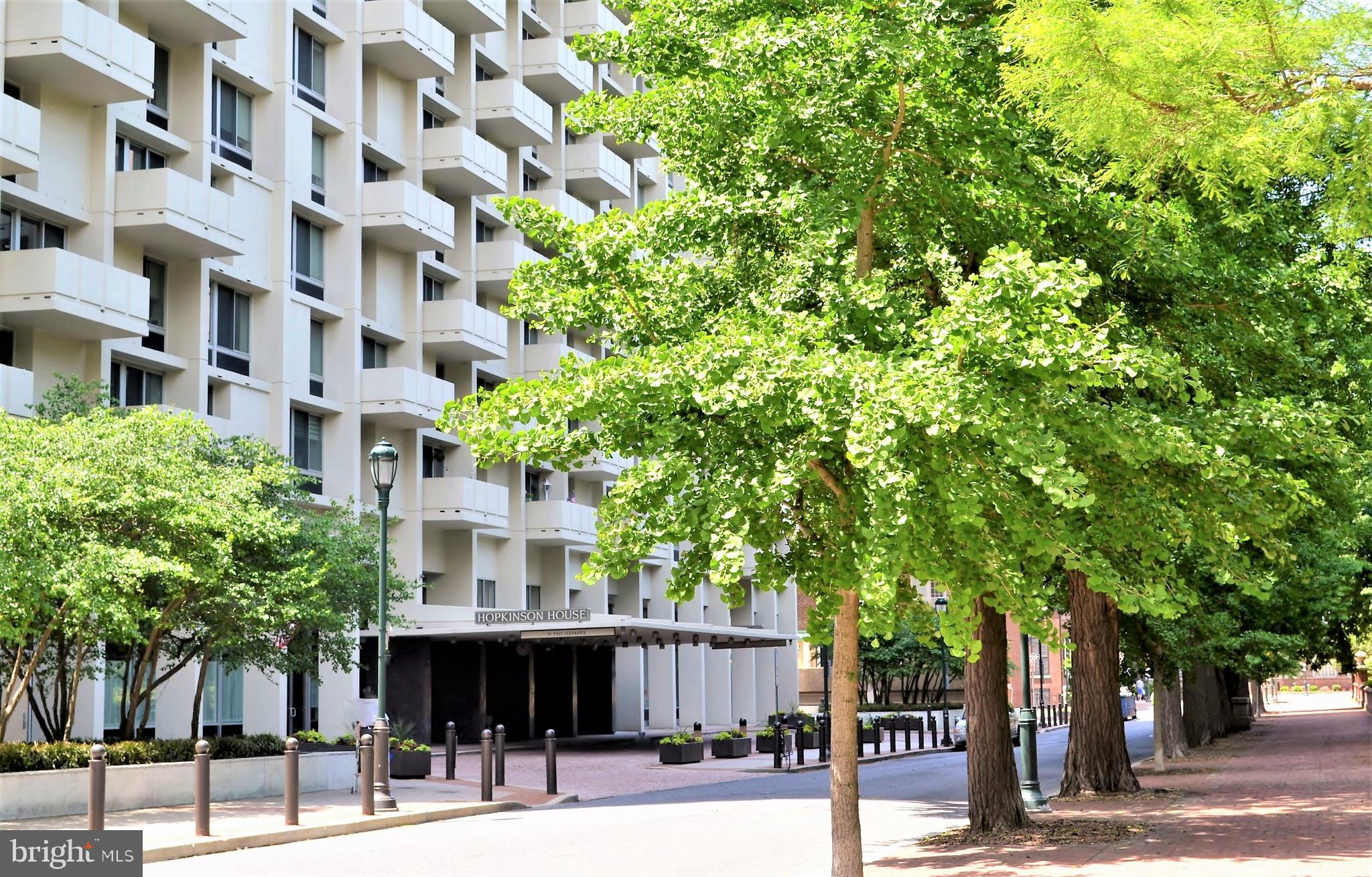 SOCIETY HILL - Residential