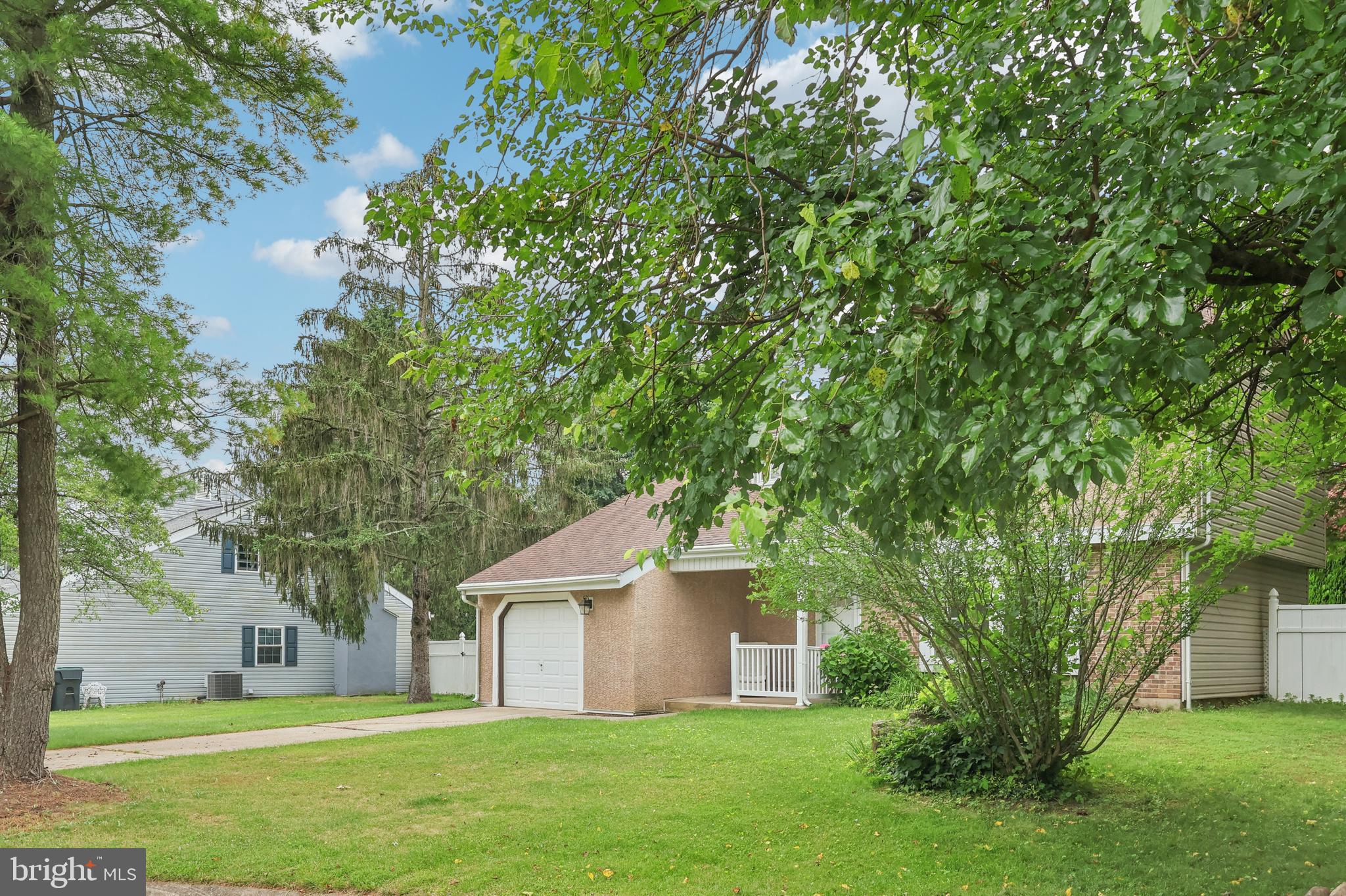 213 HAZEL RIDGE DRIVE