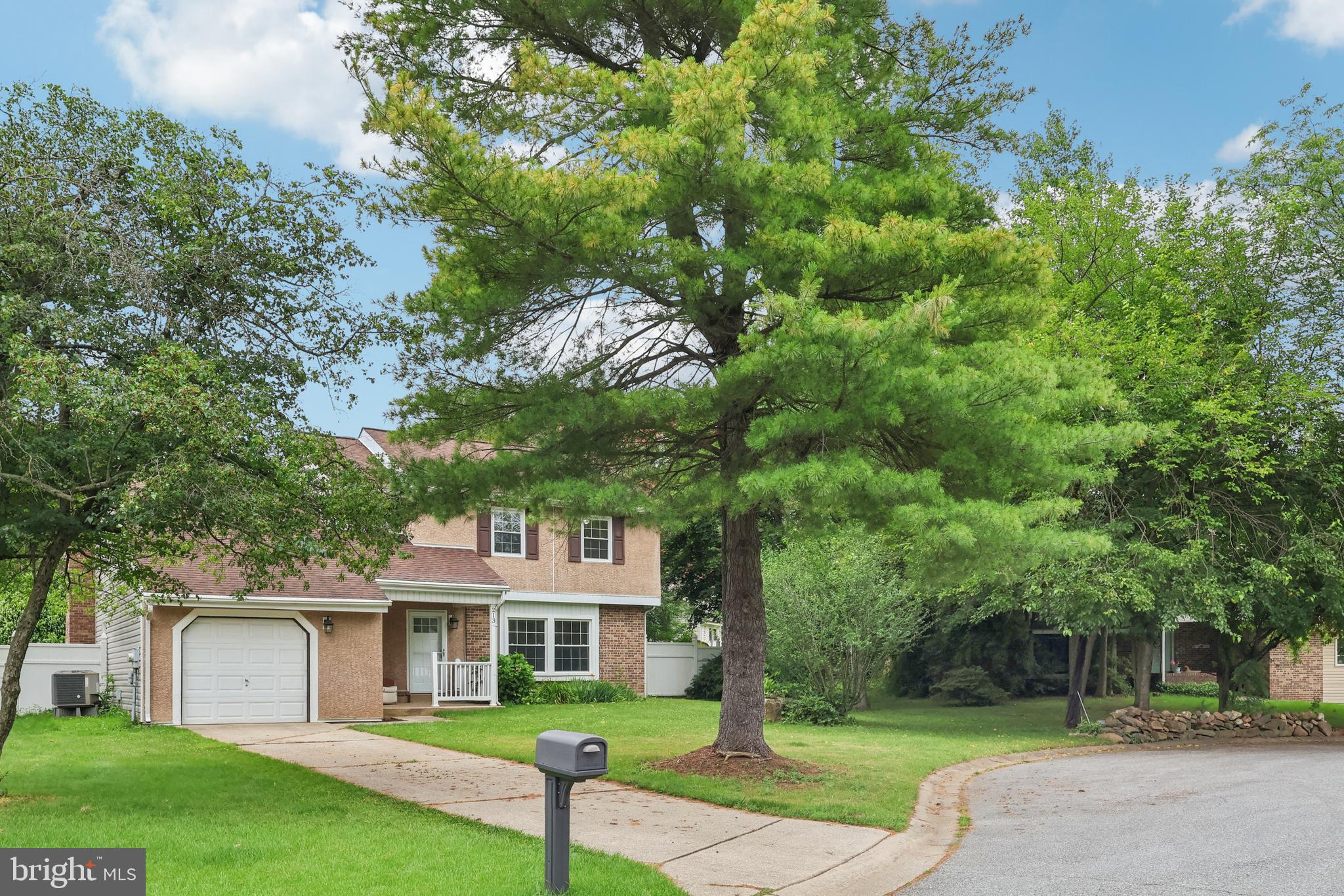 213 HAZEL RIDGE DRIVE