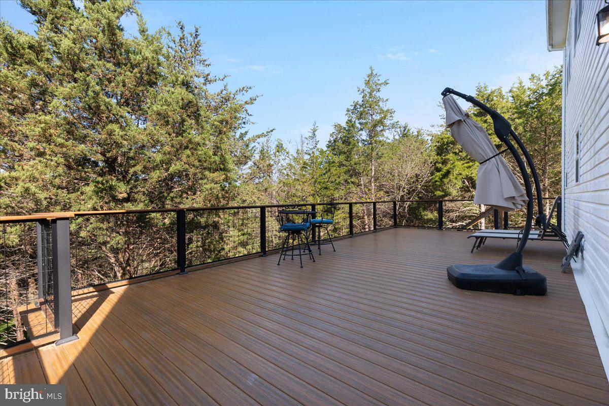 HIDDEN RIVER FARM - Residential Lease