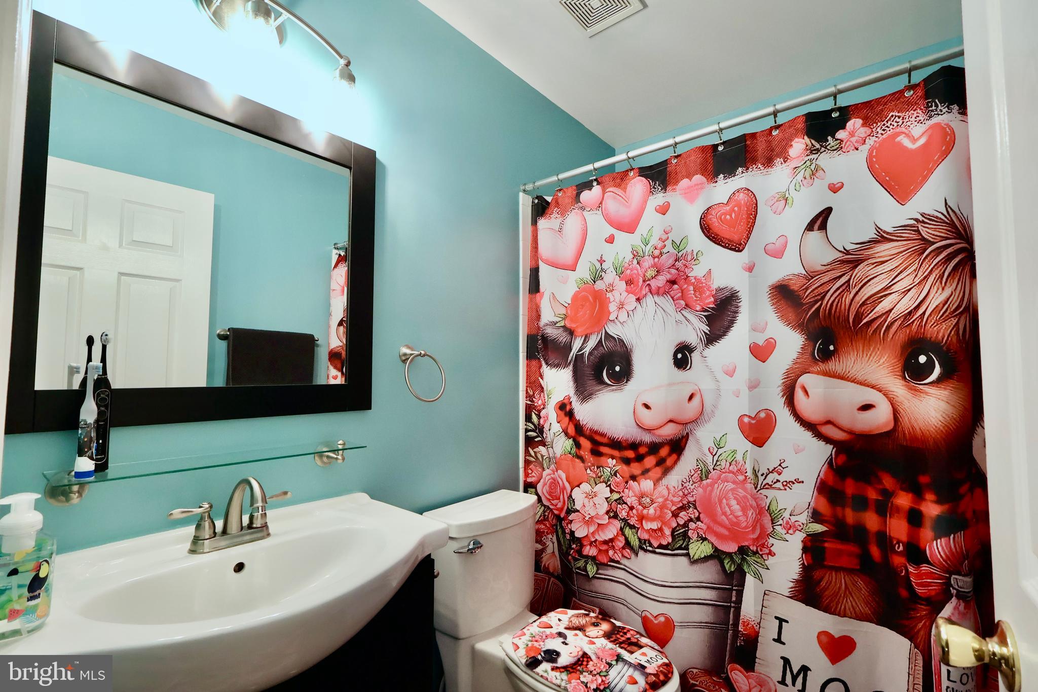 AUGUST RUN - Residential