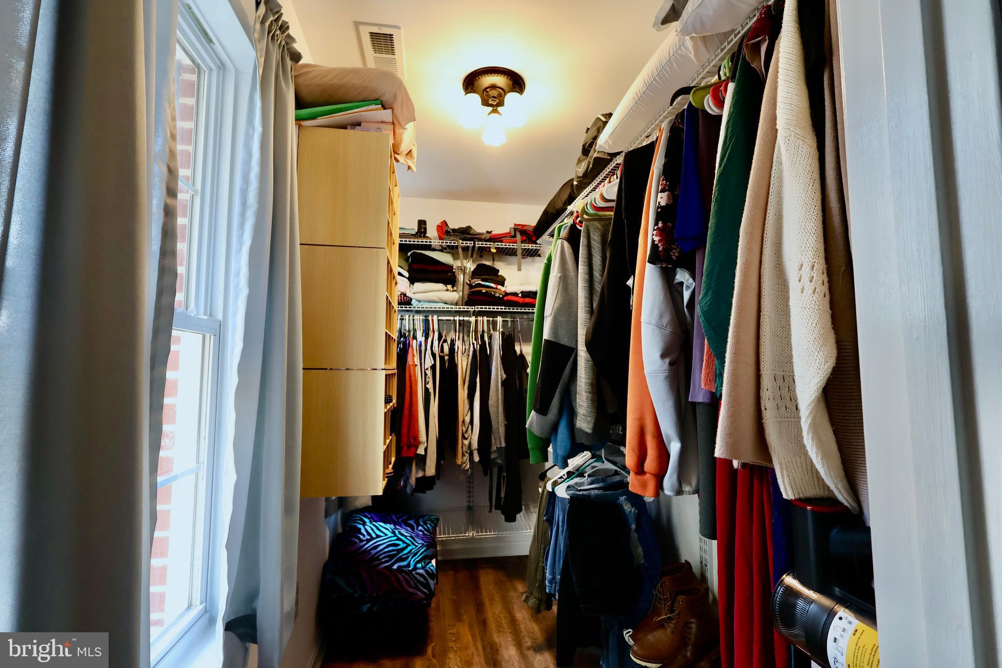 AUGUST RUN - Residential