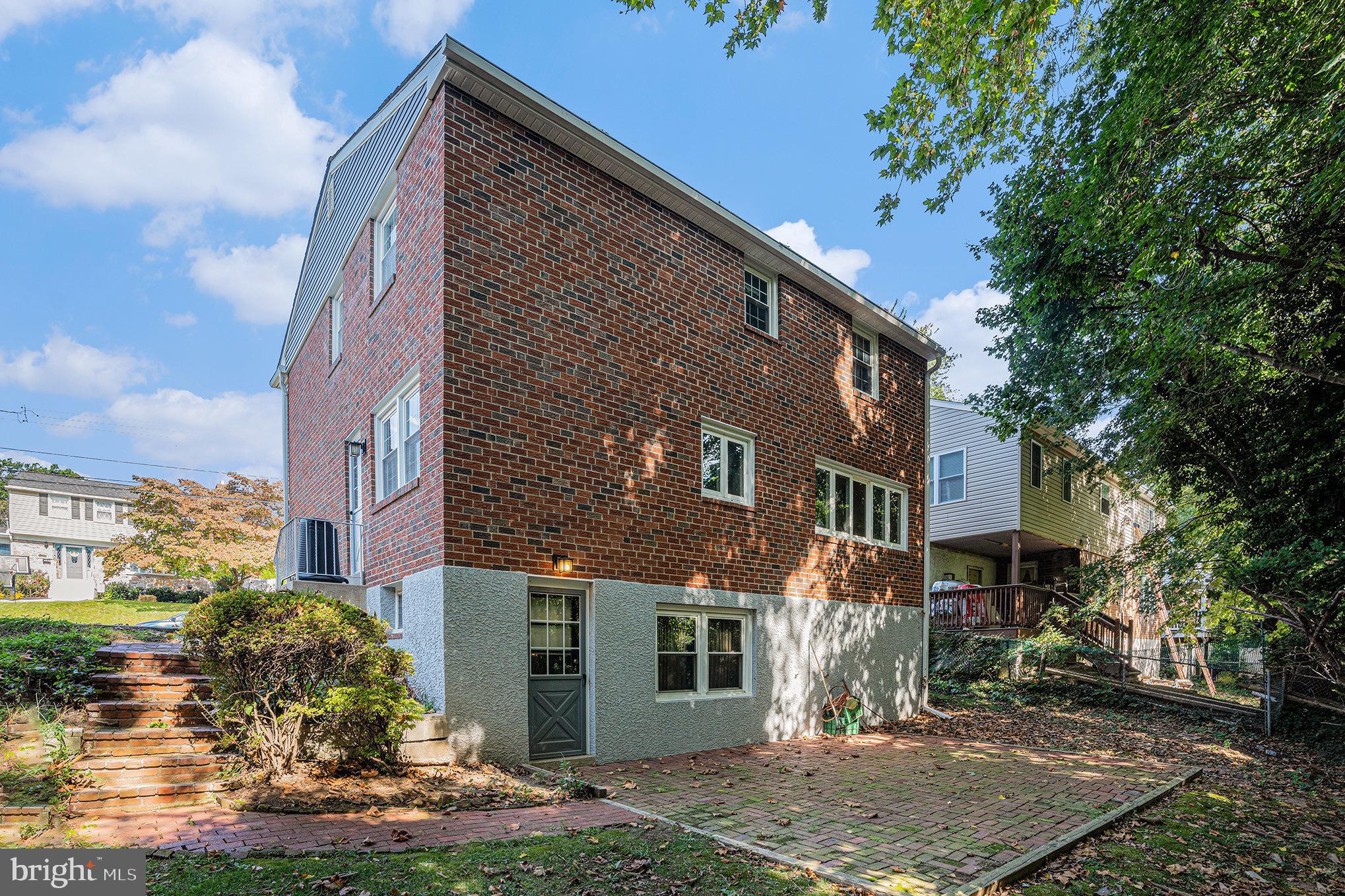 WOODLYN - Residential