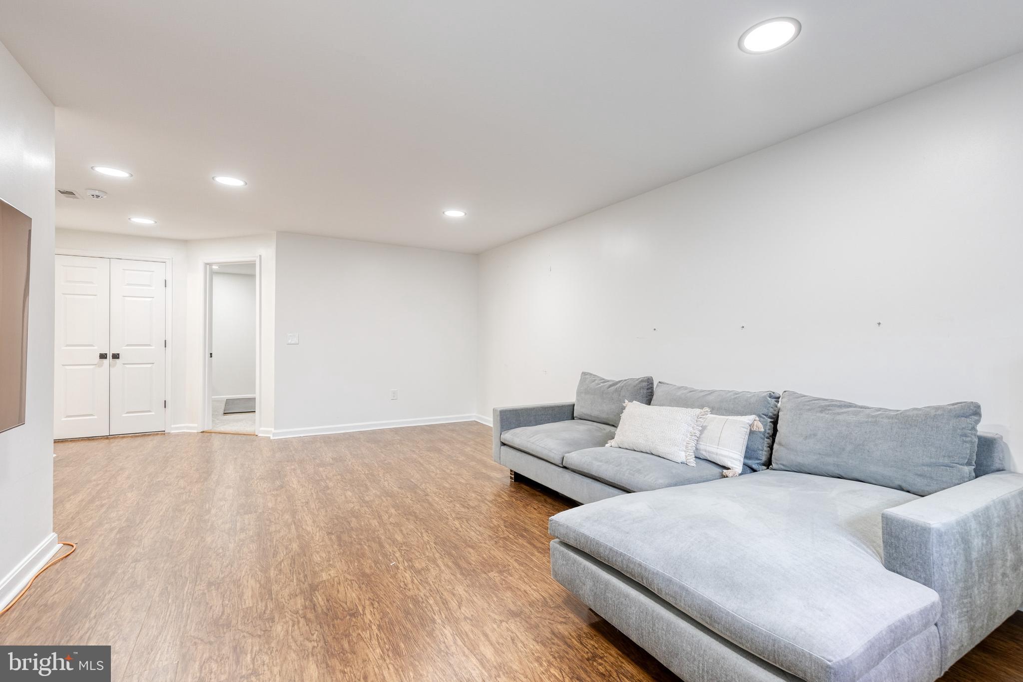 CHAPEL GATE - Residential