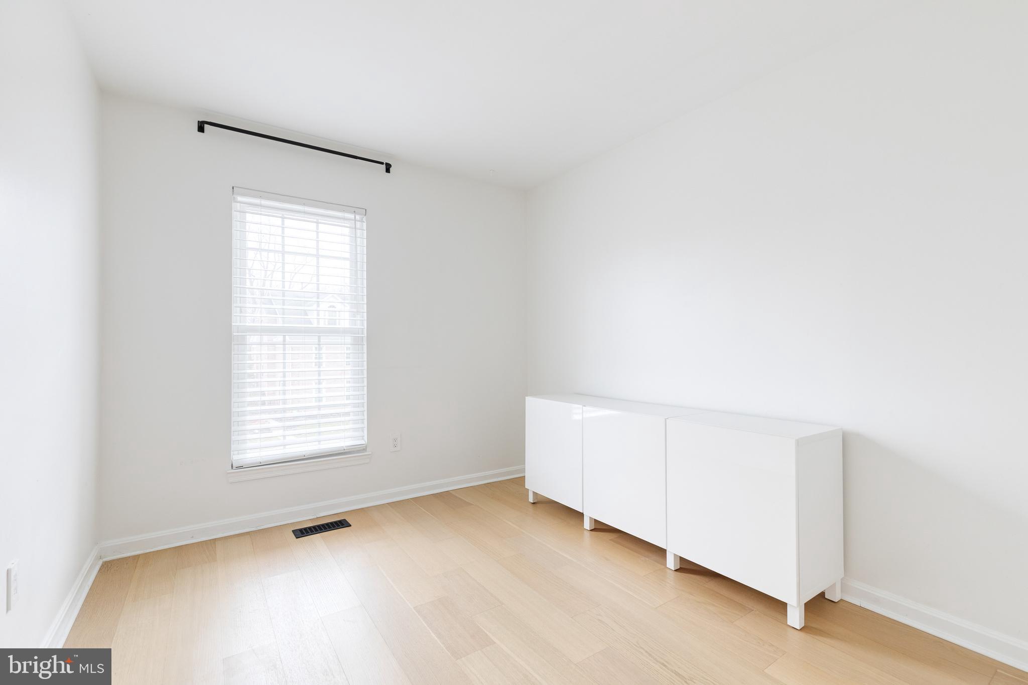 CHAPEL GATE - Residential