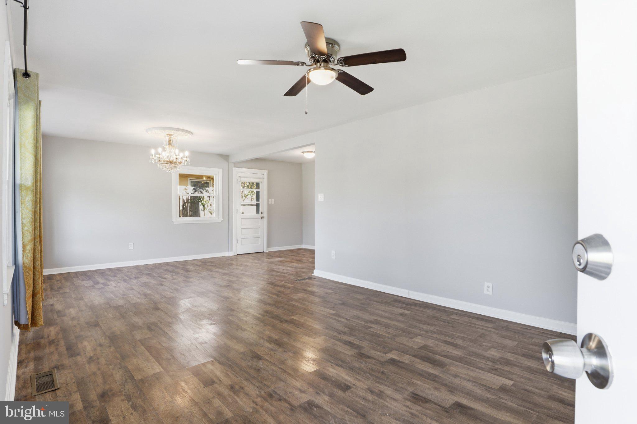 303 W CHURCH ROAD