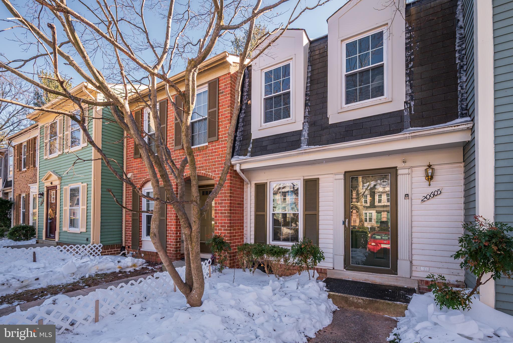 ESSEX PLACE - Residential