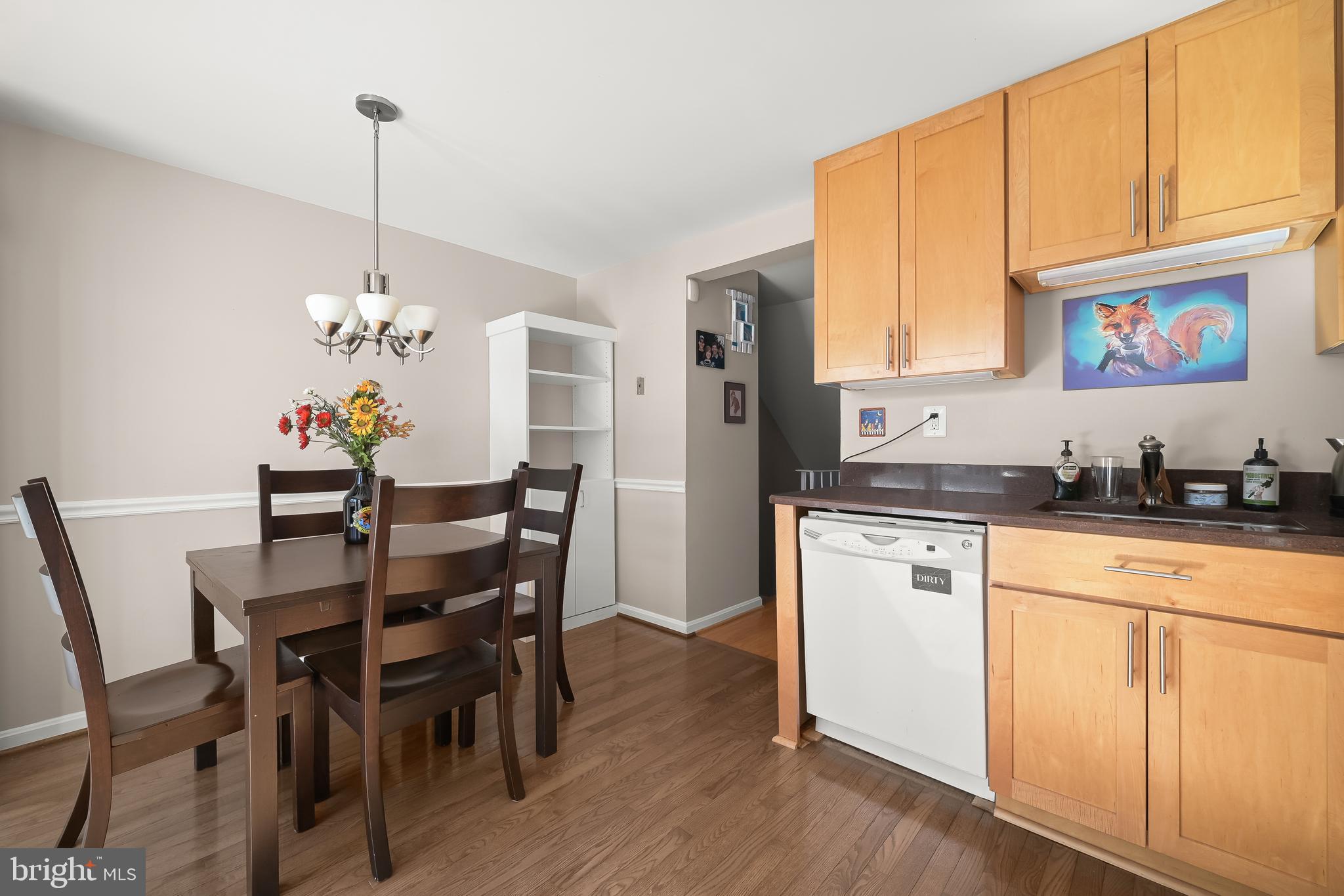 ESSEX PLACE - Residential