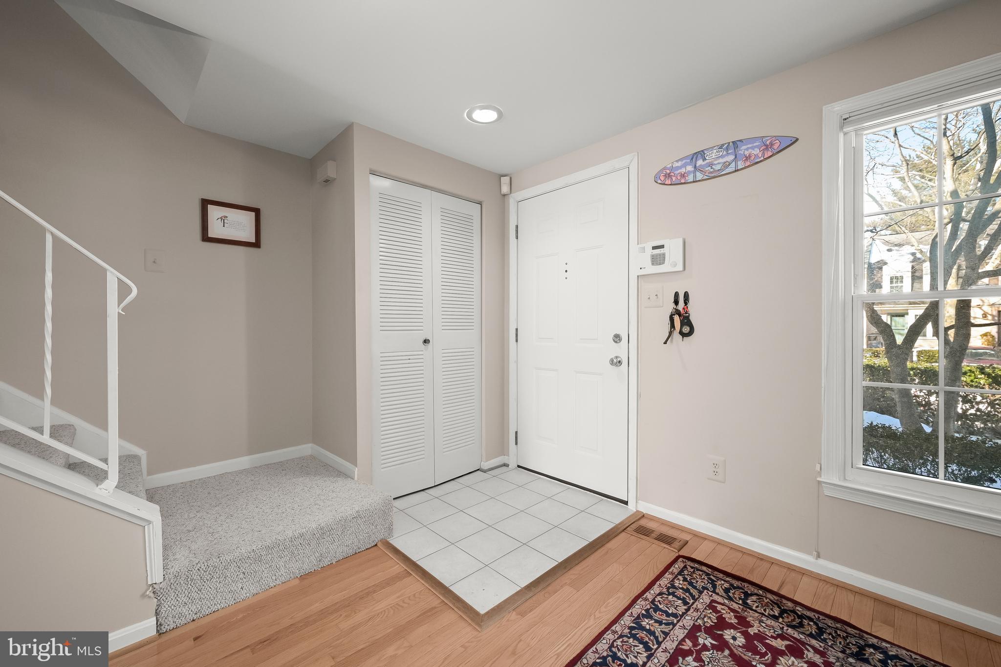 ESSEX PLACE - Residential