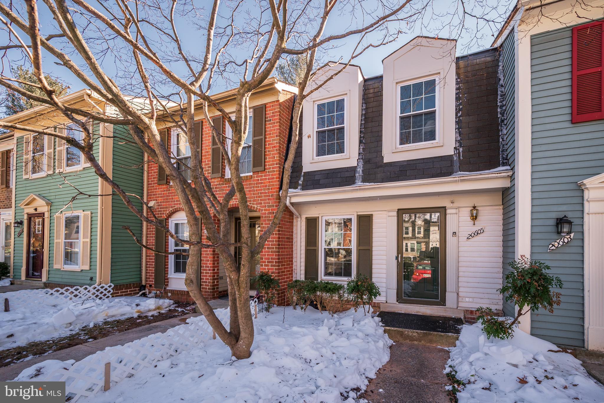 ESSEX PLACE - Residential