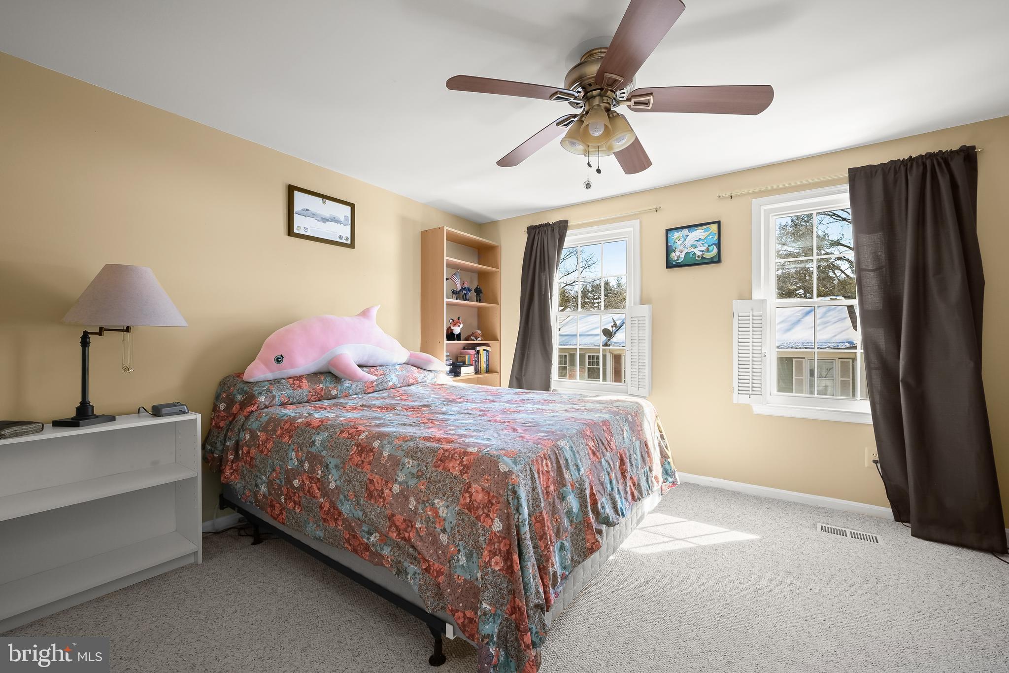 ESSEX PLACE - Residential