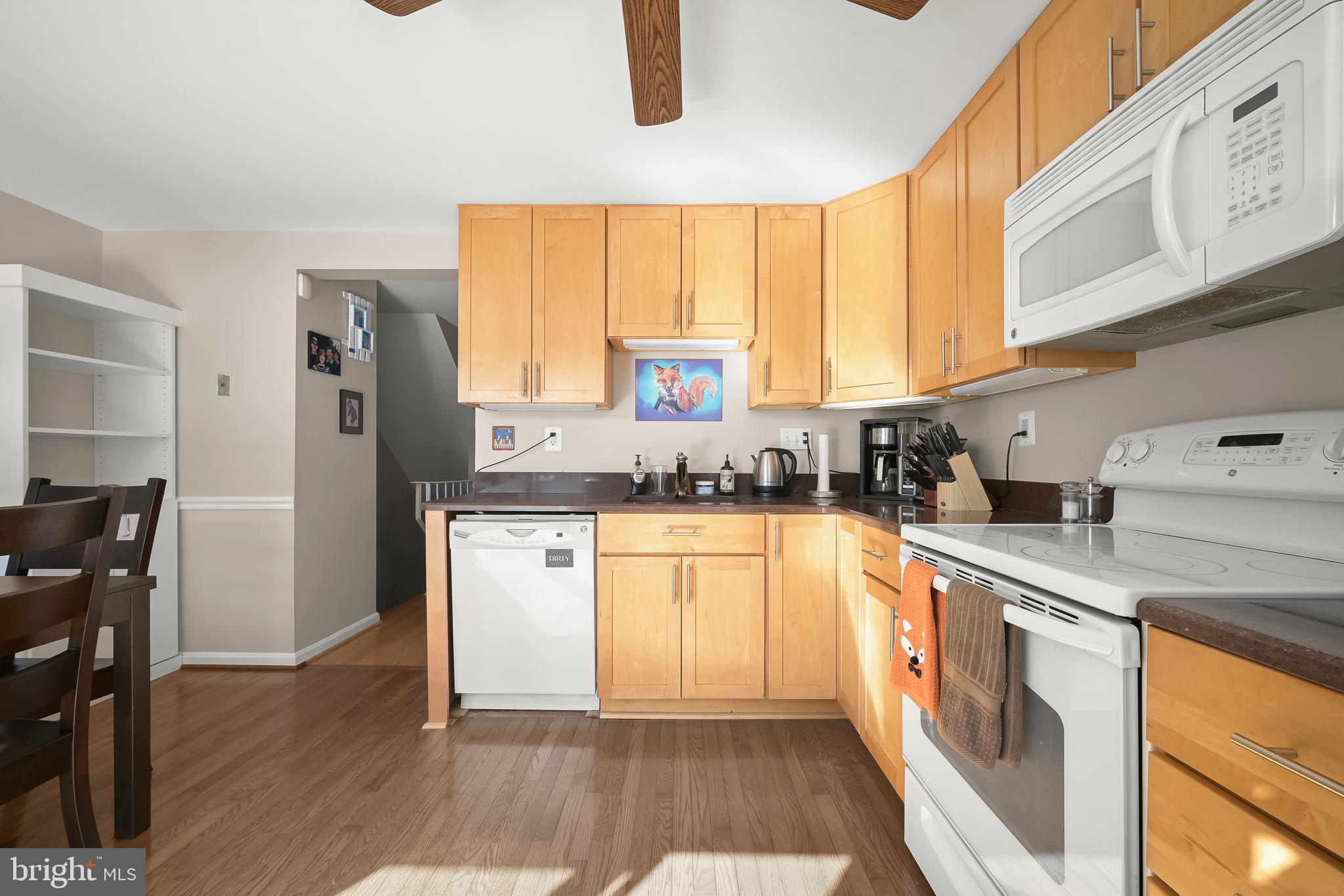 ESSEX PLACE - Residential