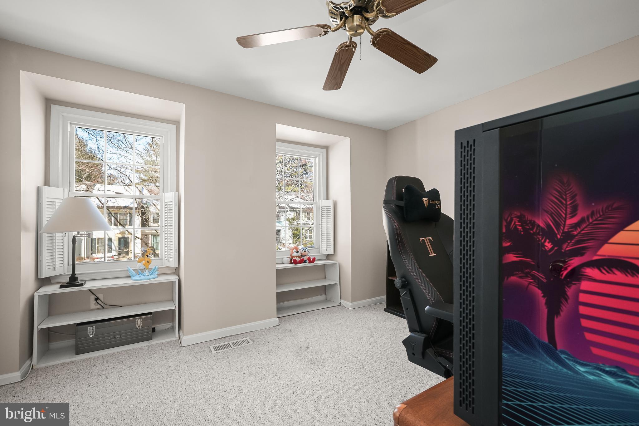 ESSEX PLACE - Residential