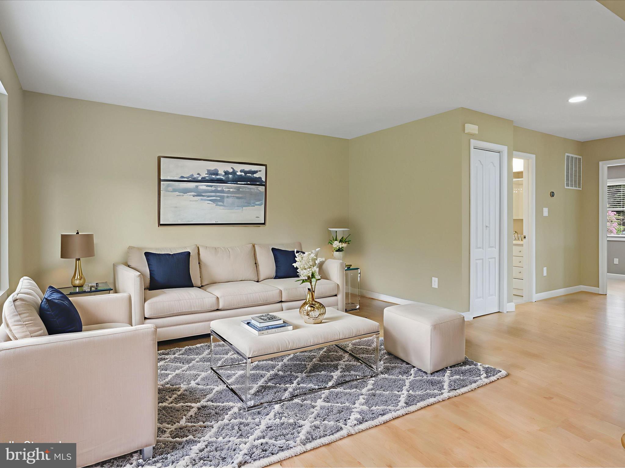 ROBERTS PLACE - Residential