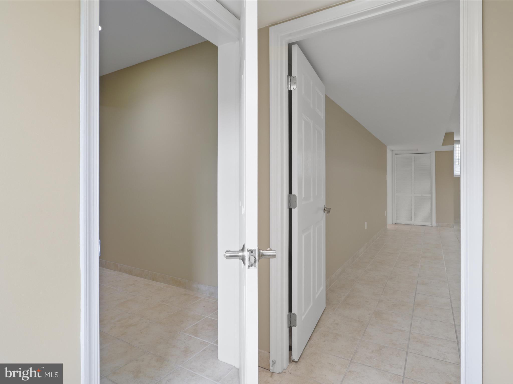 ROBERTS PLACE - Residential