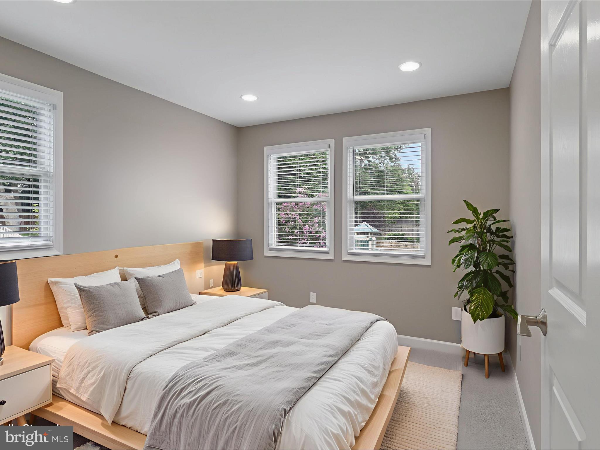 ROBERTS PLACE - Residential