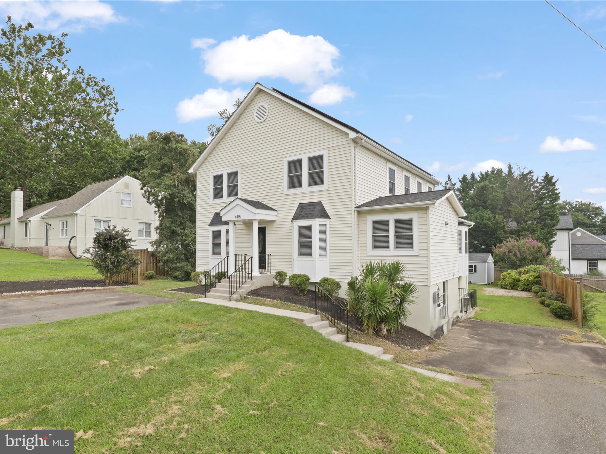 ROBERTS PLACE - Residential