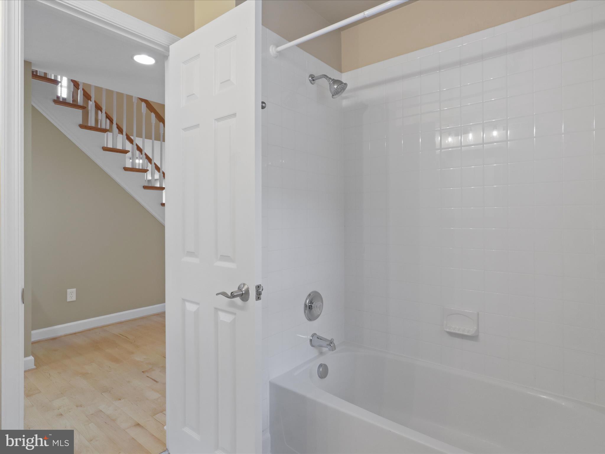 ROBERTS PLACE - Residential