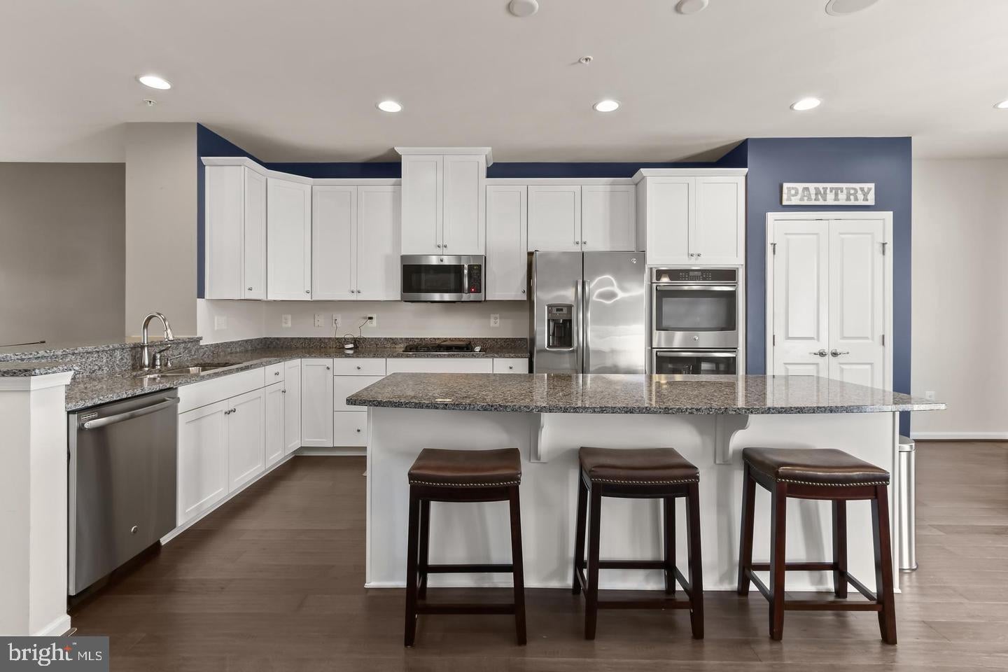 14311 RIDGE VIEW LANE