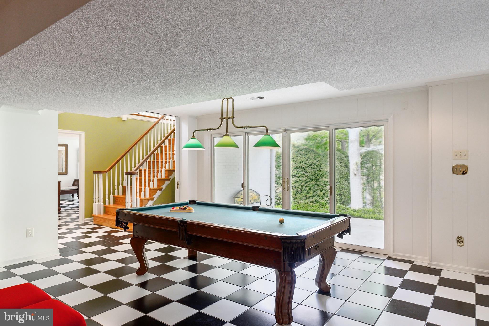 OLDE SWINKS MILL ESTATES - Residential