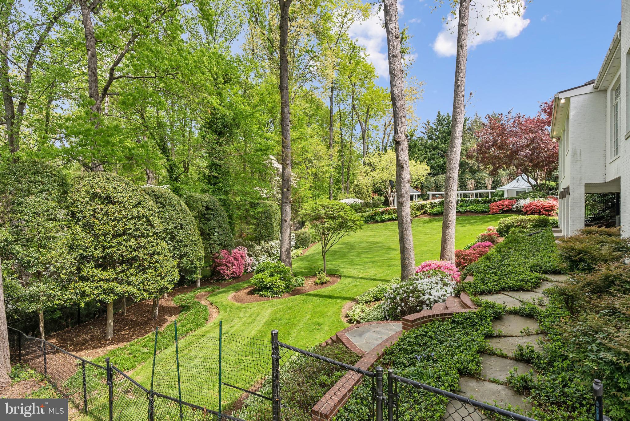 OLDE SWINKS MILL ESTATES - Residential