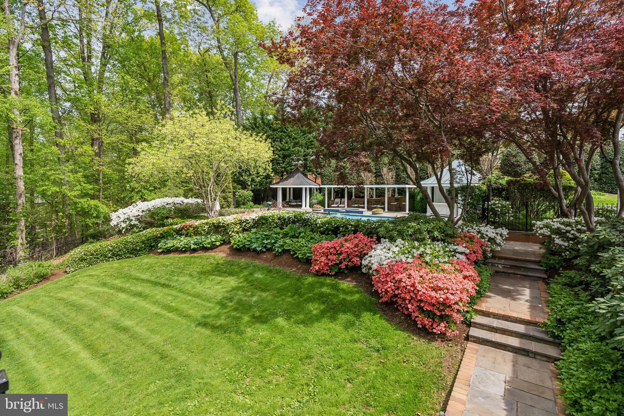 OLDE SWINKS MILL ESTATES - Residential