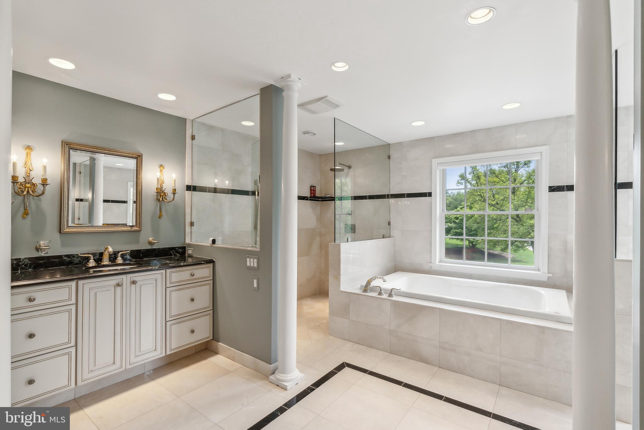 OLDE SWINKS MILL ESTATES - Residential