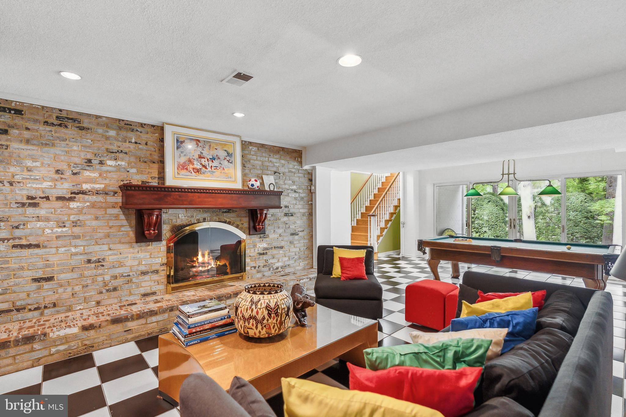 OLDE SWINKS MILL ESTATES - Residential