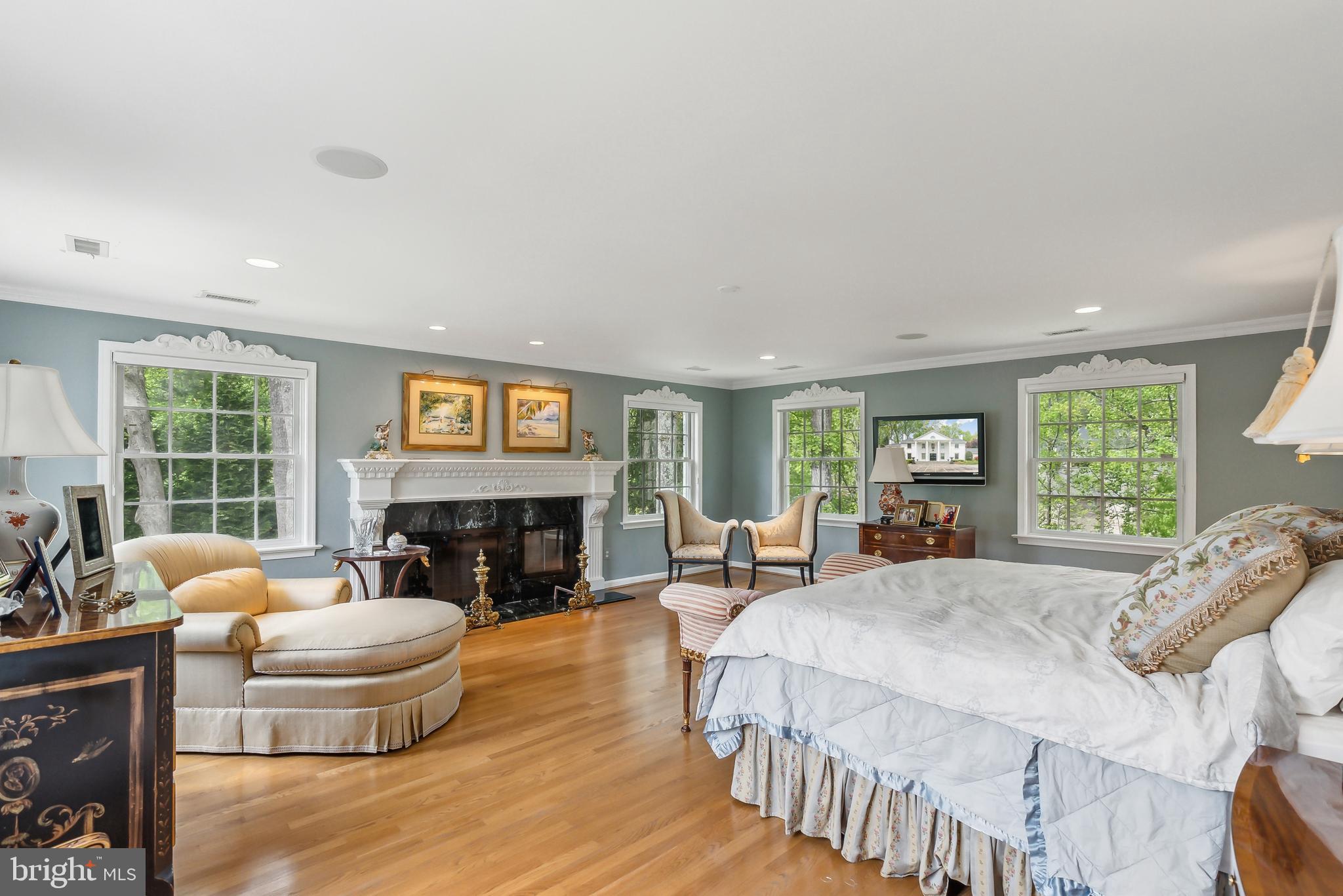 OLDE SWINKS MILL ESTATES - Residential