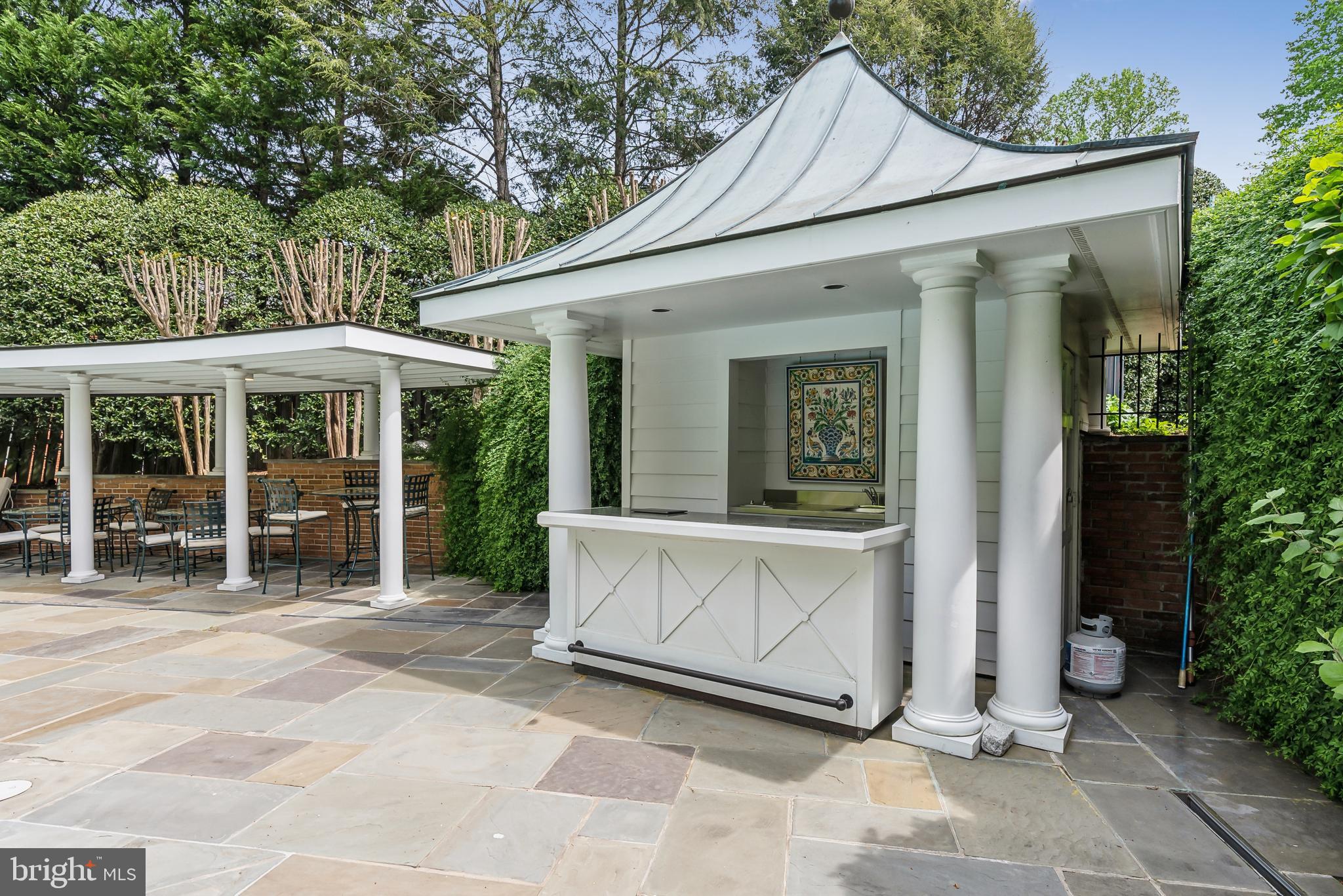 OLDE SWINKS MILL ESTATES - Residential