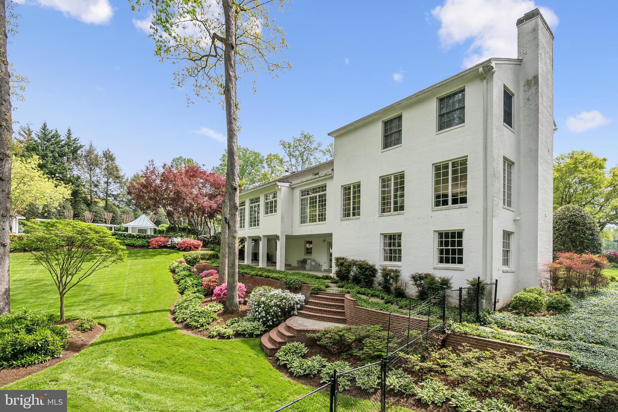 OLDE SWINKS MILL ESTATES - Residential