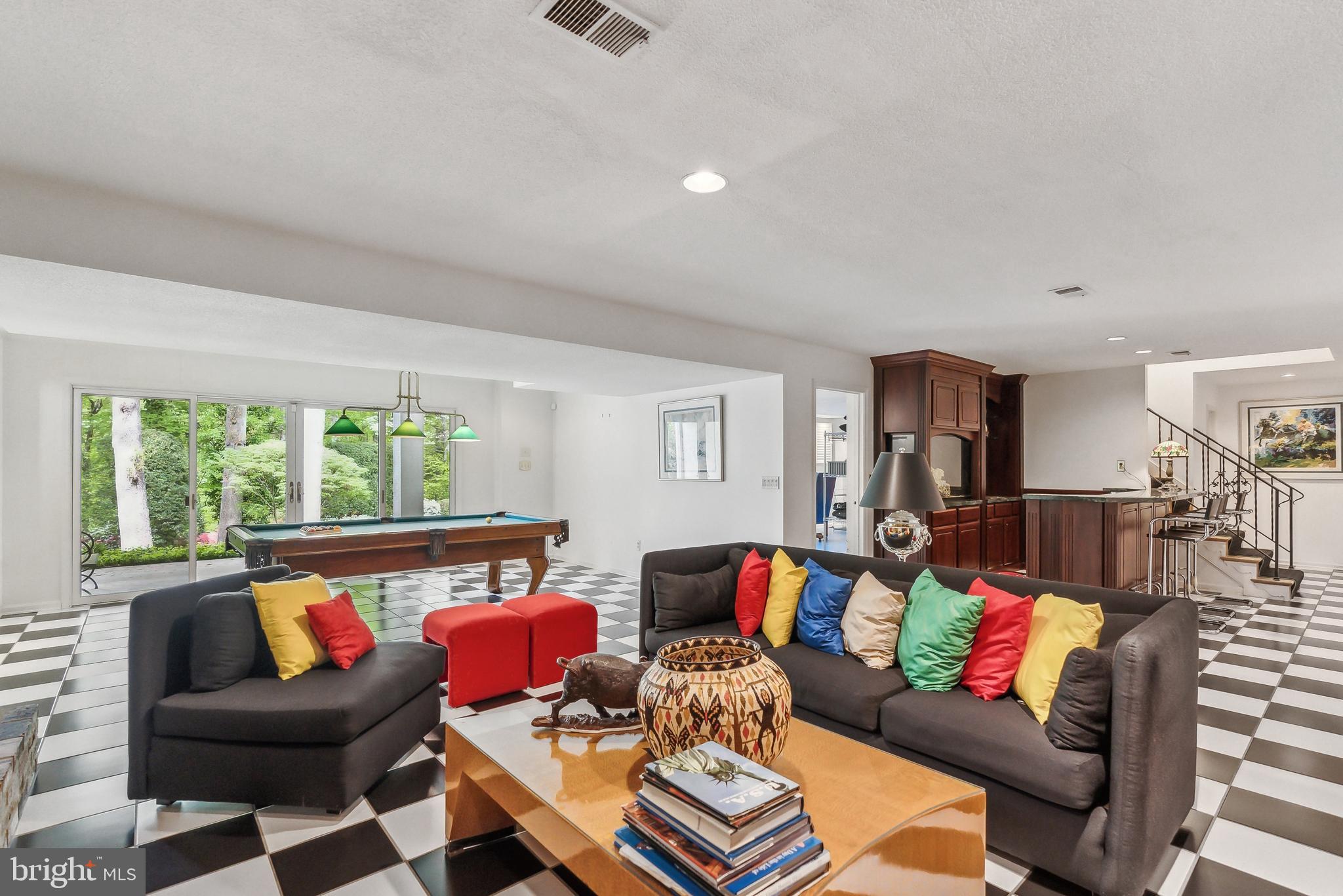 OLDE SWINKS MILL ESTATES - Residential