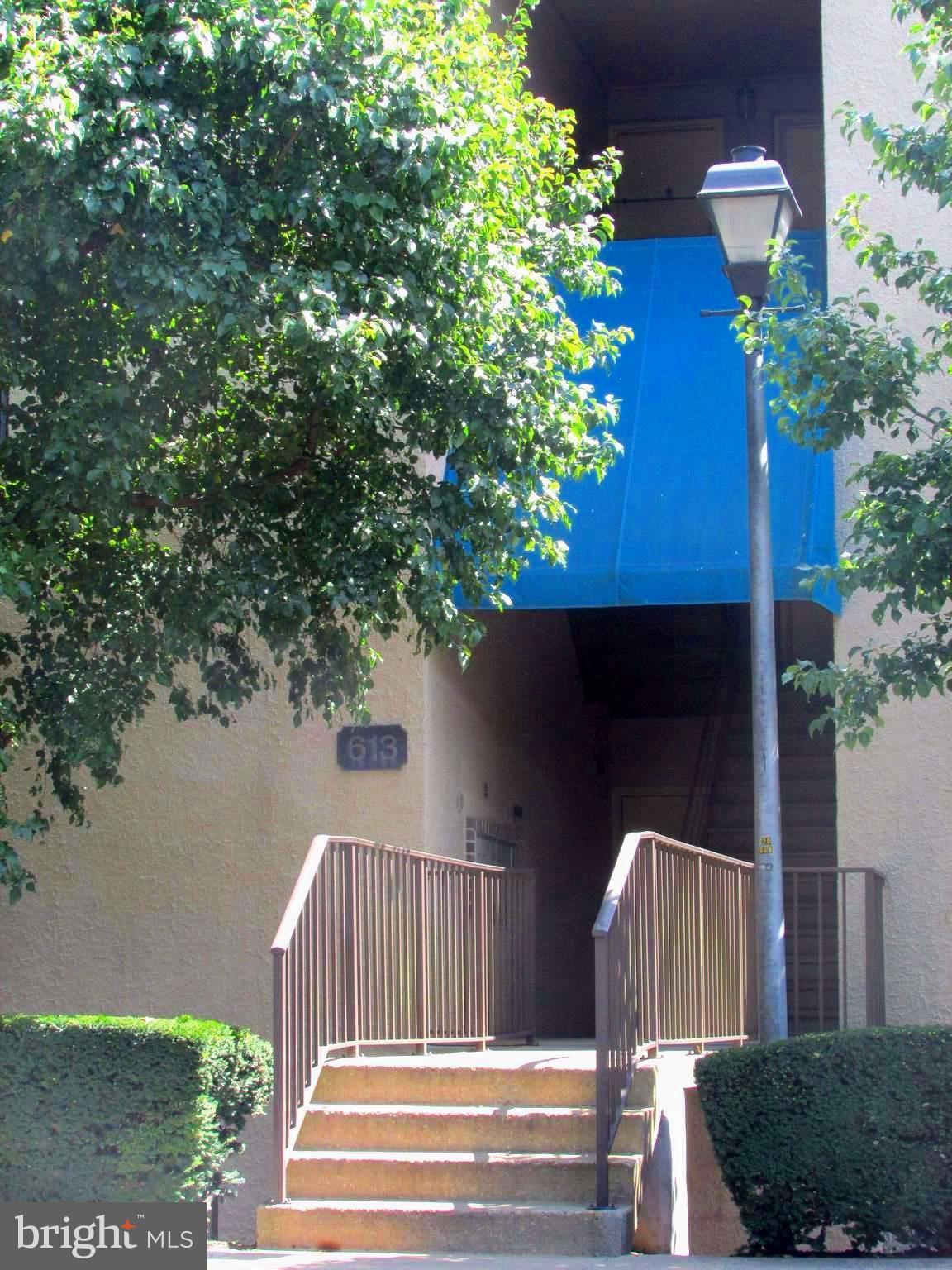 BAY HILLS - Residential Lease