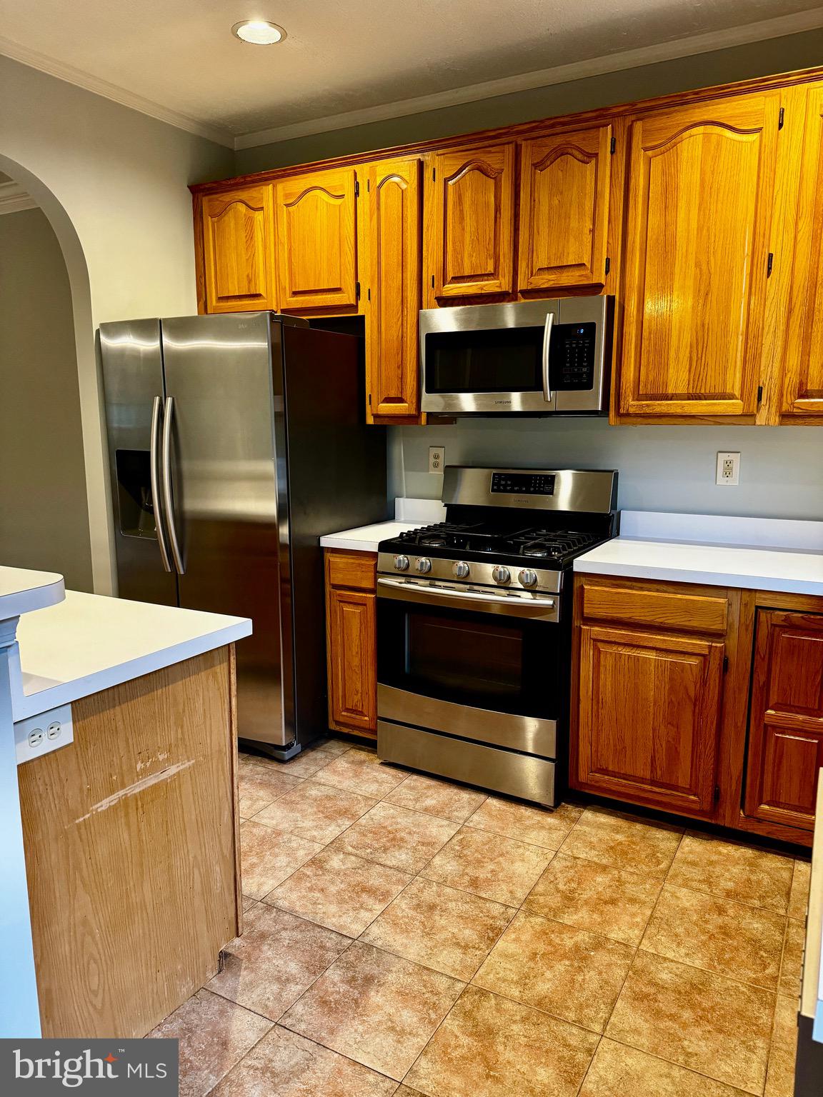 GREAT FALLS CHASE - Residential Lease