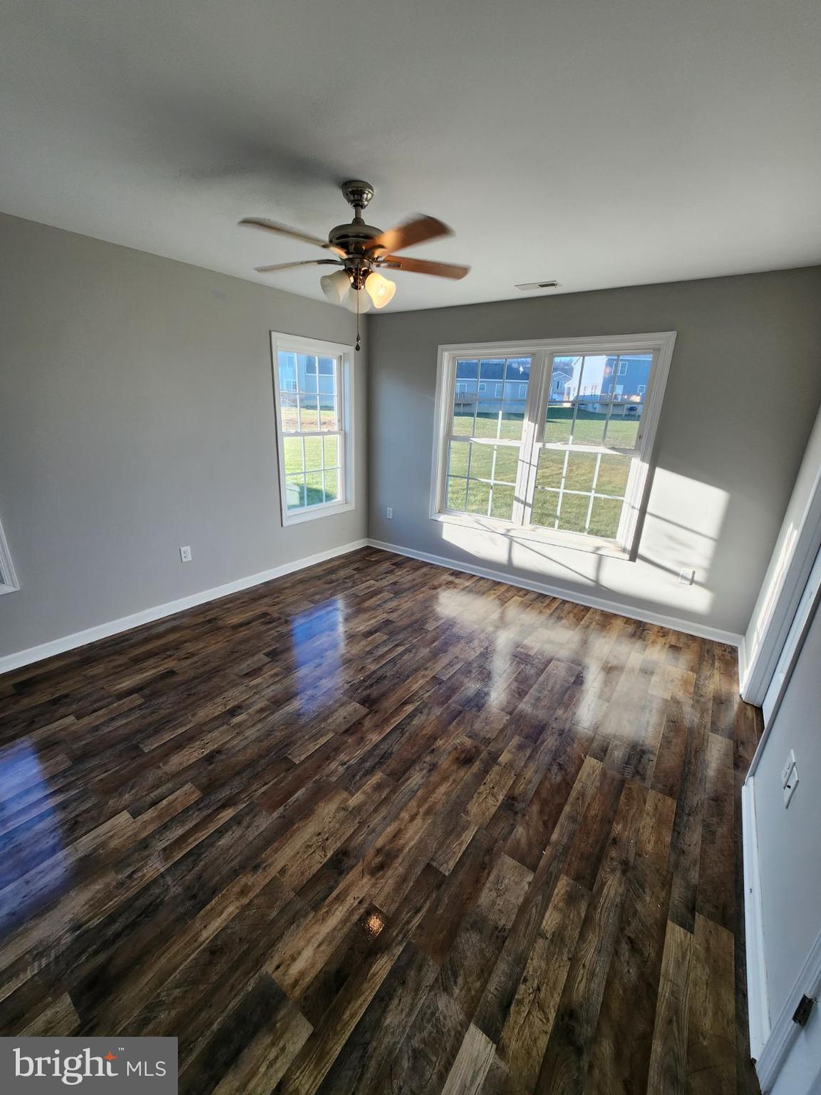 PEBBLE RIDGE - Residential Lease