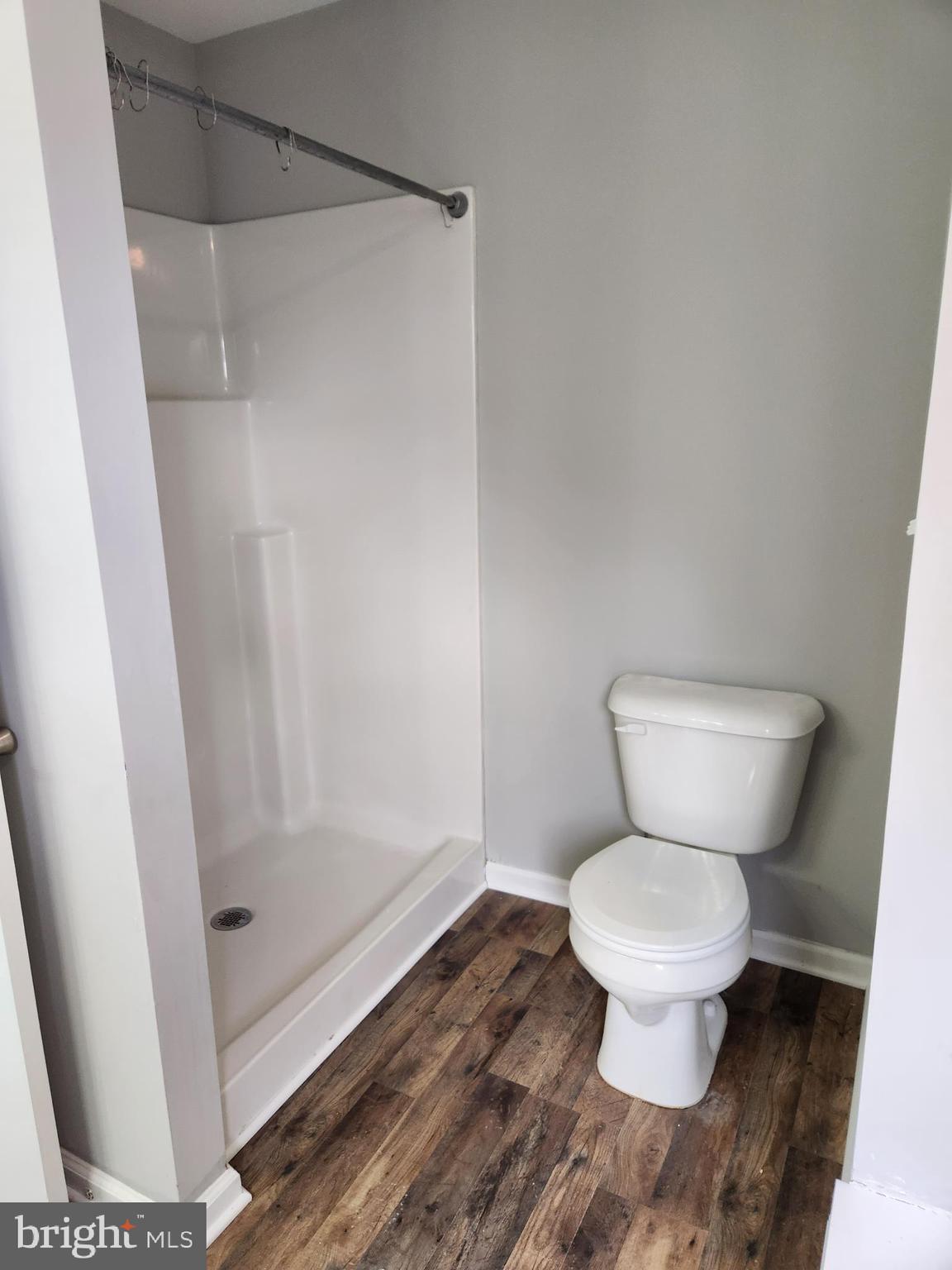 PEBBLE RIDGE - Residential Lease