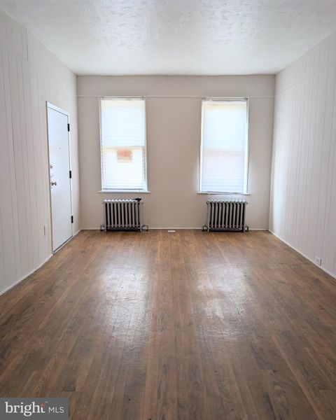 Condo For Rent - 509 Snyder Avenue #1/F<br/> PHILADELPHIA, PA 19148