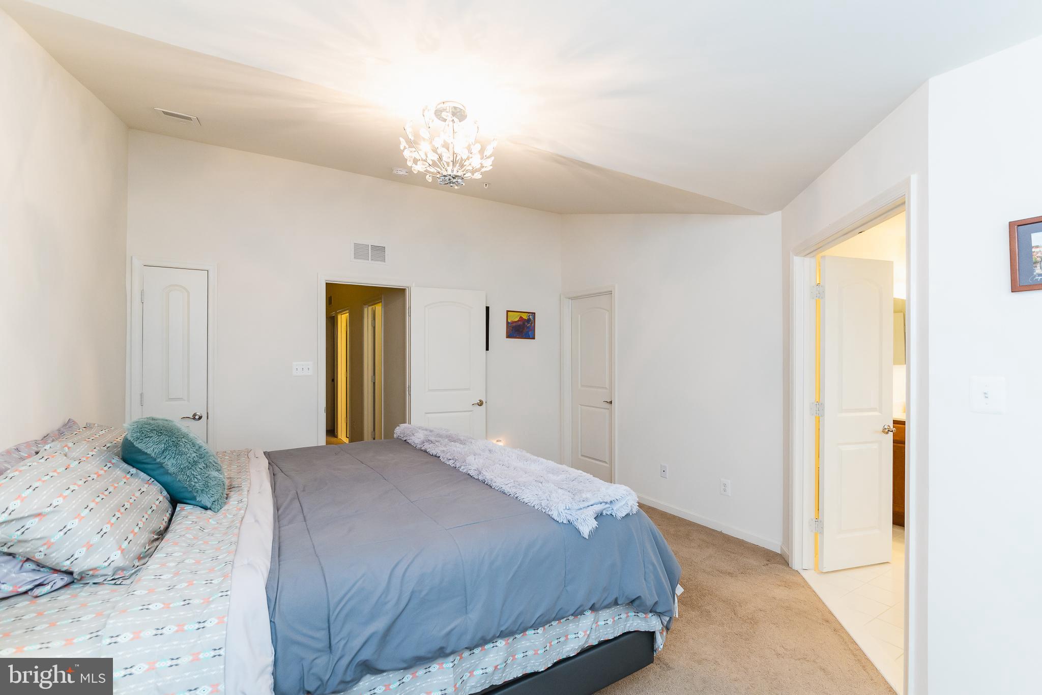 CHARLESTOWN CROSSING - Residential