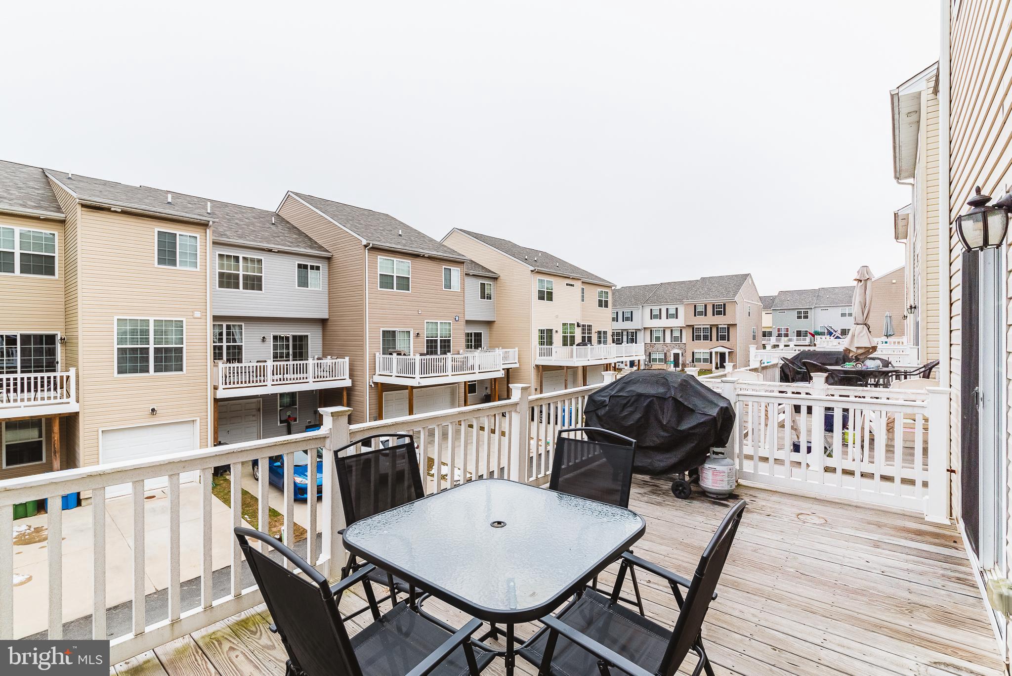 CHARLESTOWN CROSSING - Residential