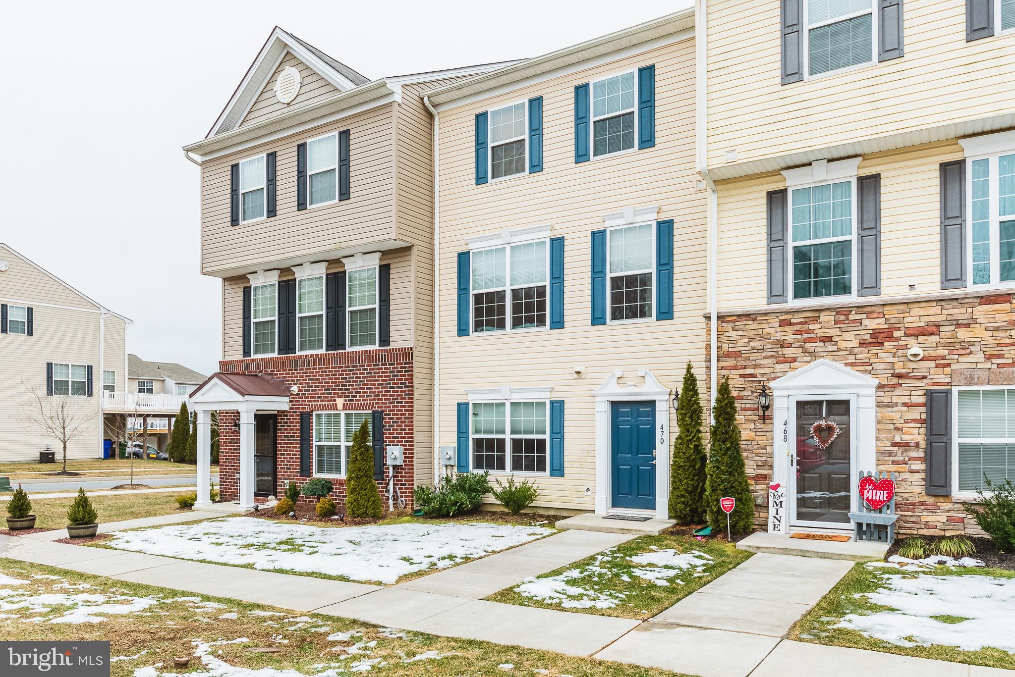 CHARLESTOWN CROSSING - Residential