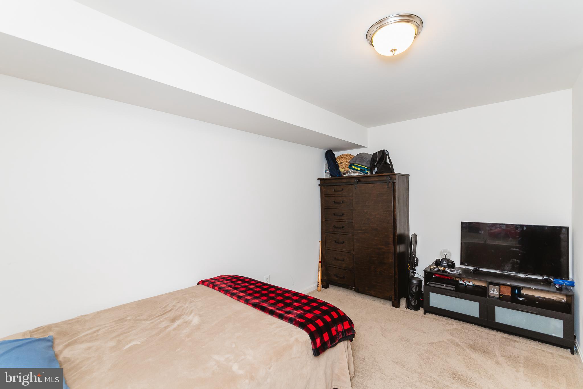 CHARLESTOWN CROSSING - Residential