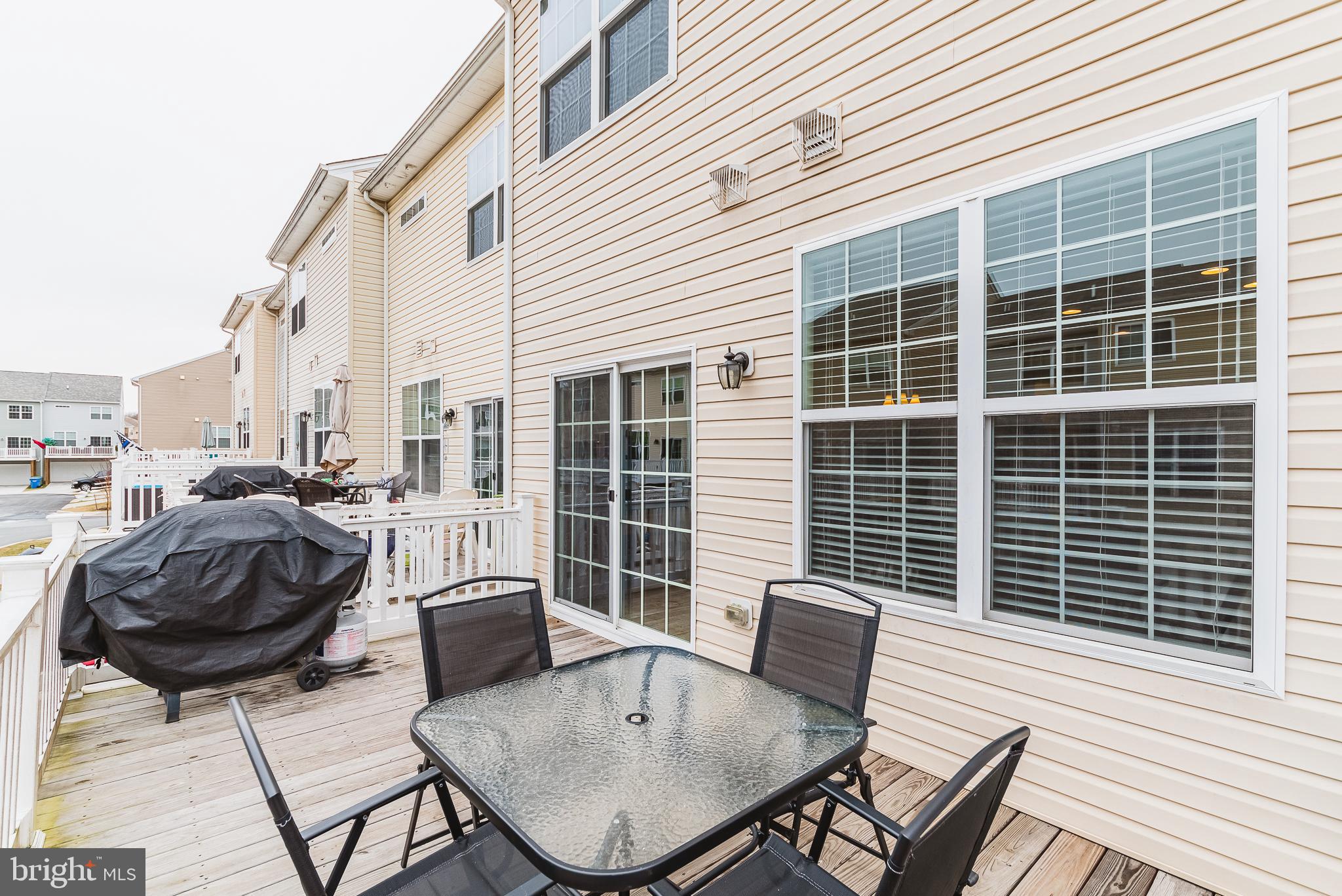 CHARLESTOWN CROSSING - Residential