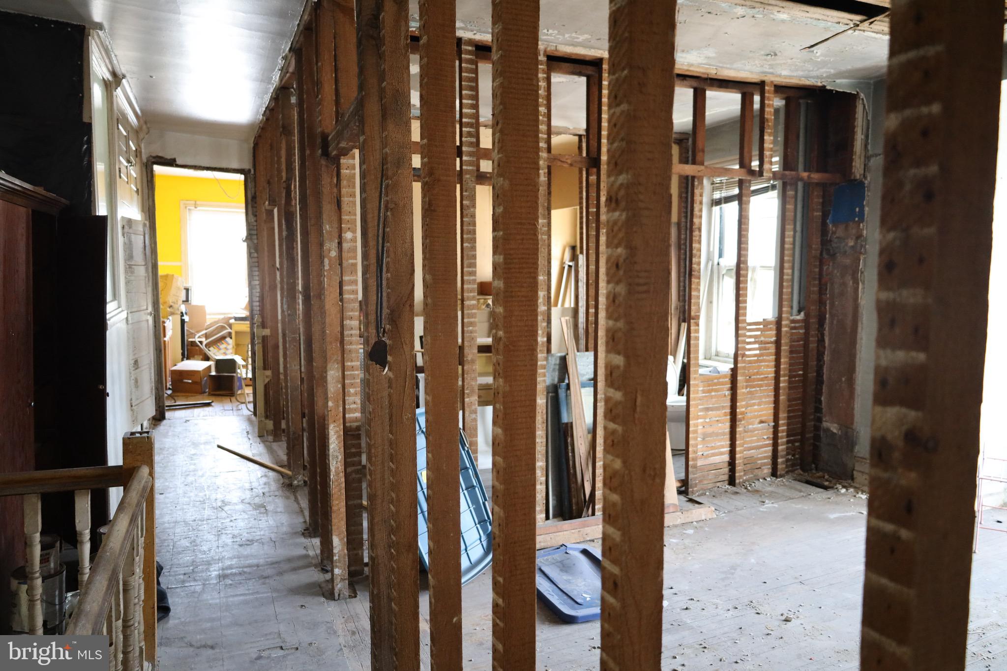 WEST PHILADELPHIA - Commercial Sale