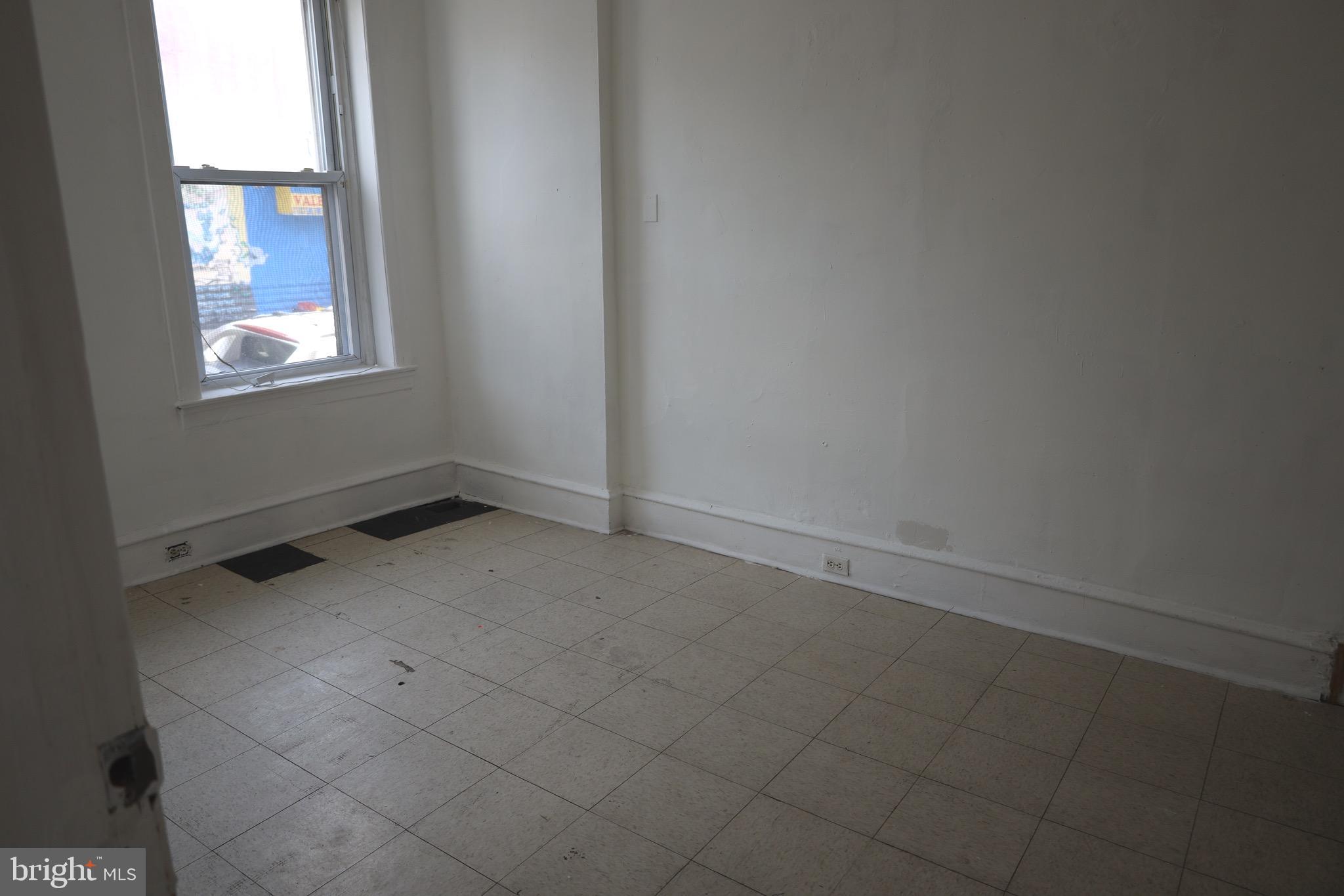 WEST PHILADELPHIA - Commercial Sale